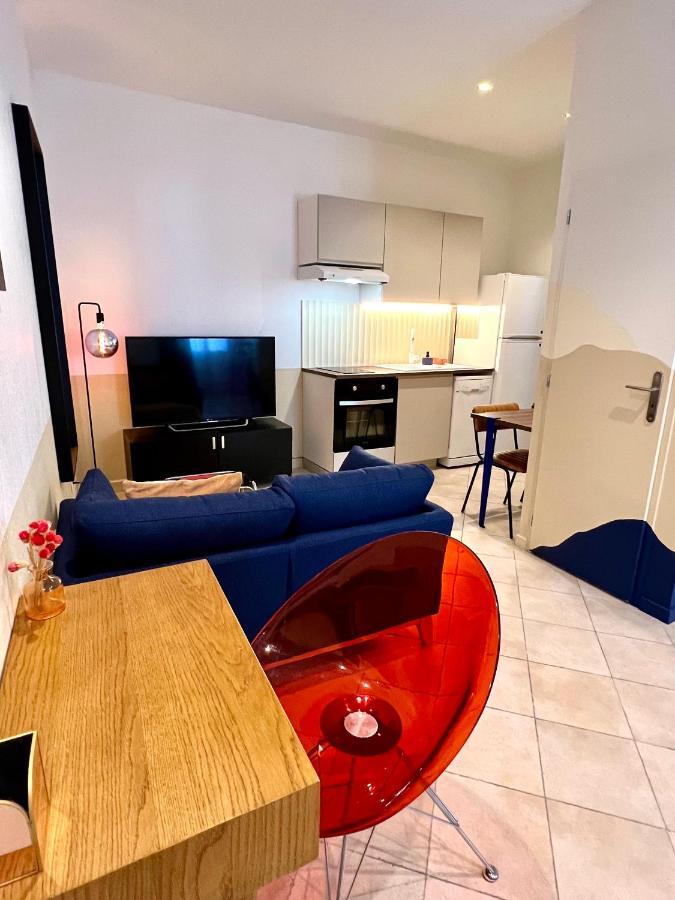 Roma Reva: Design Et Home Cinema Nîmes Zewnętrze zdjęcie
