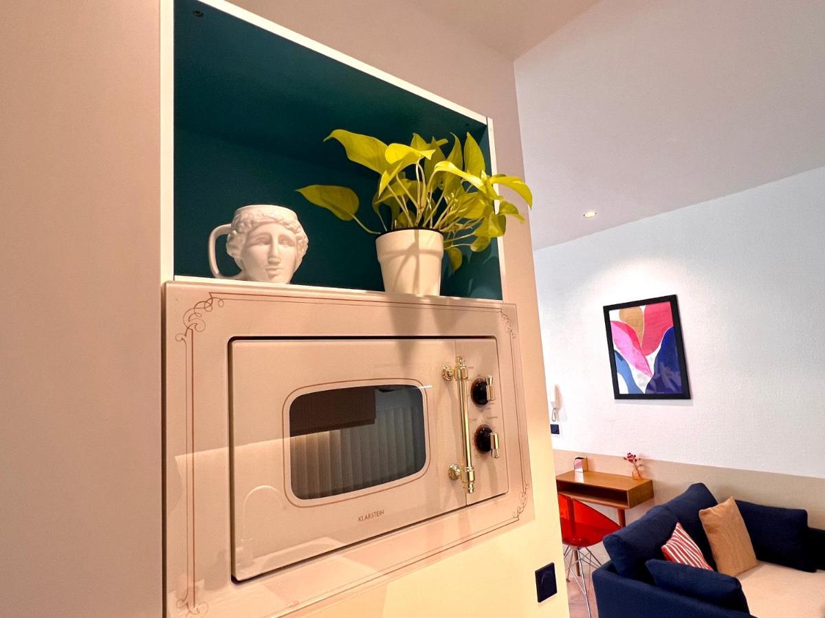 Roma Reva: Design Et Home Cinema Nîmes Zewnętrze zdjęcie